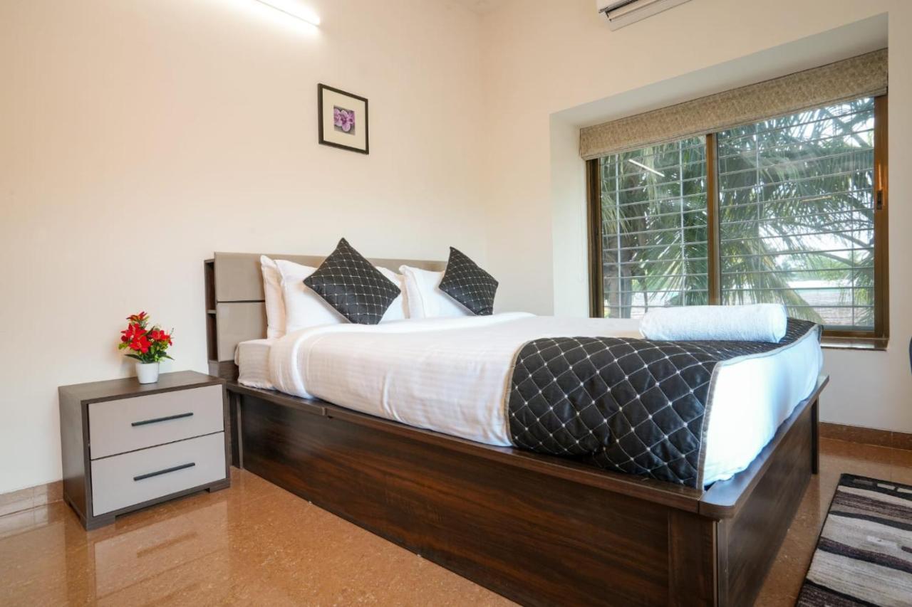 White Coco House 4Bhk Nashik Exterior foto